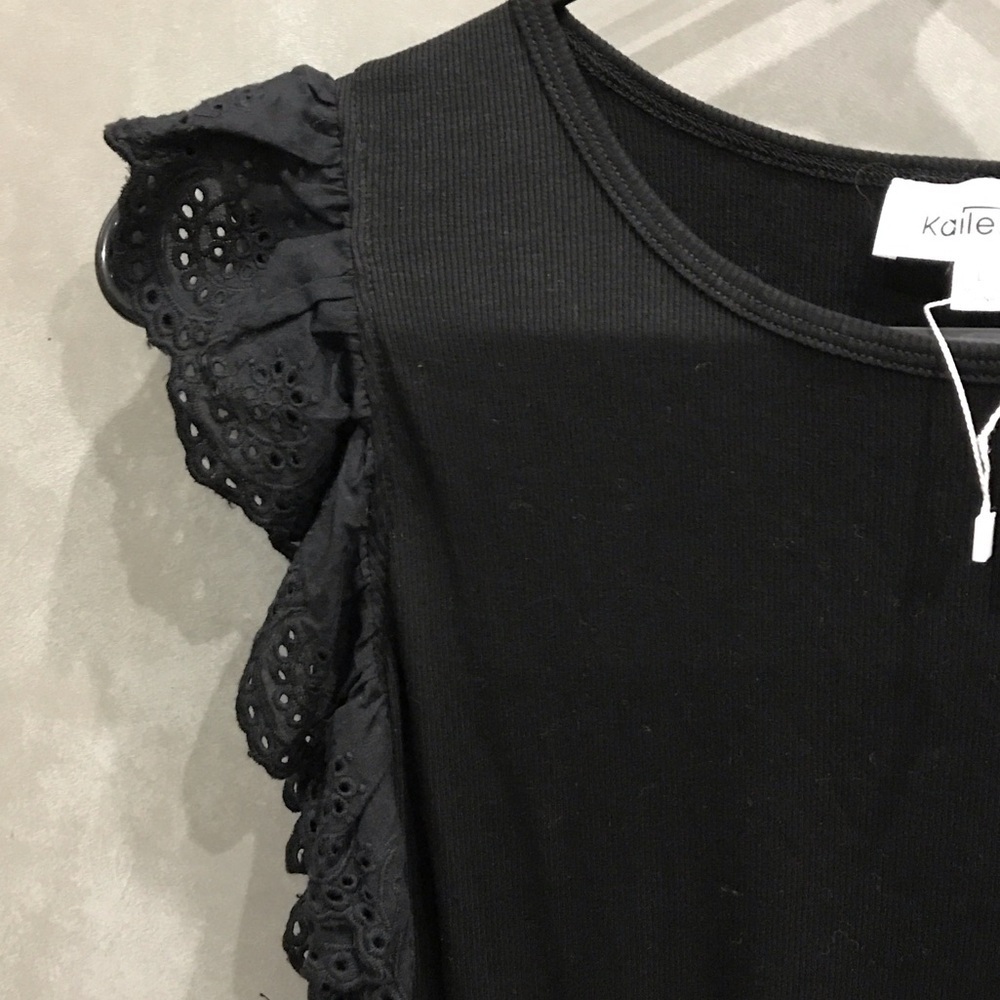 Kaleigh Black Ruffled Cap sleeve Ribbed One Piece - Picture 3 of 6